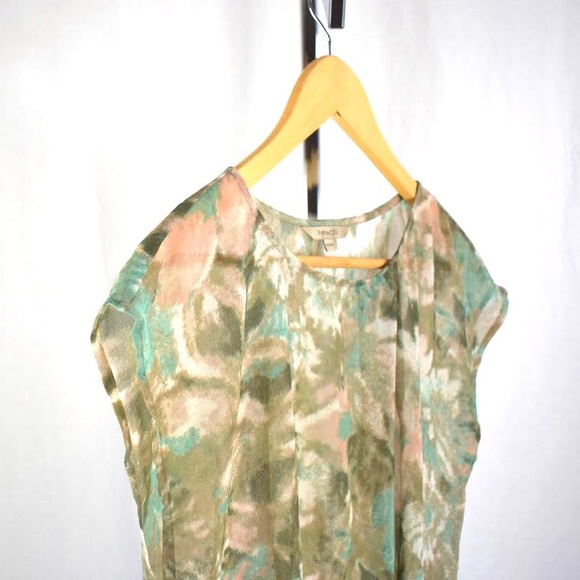 Abstract floral print blouse - Picture 2 of 4